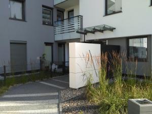 Budynek, w którym mieści się apartament