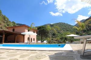 Gallery image of Profetina Village in Motta Camastra +30 photos