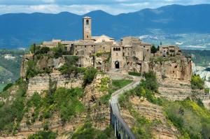 an old castle on top of a mountain at Alloggio Turistico La Balocca in Montefiascone