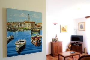 TV a/nebo společenská místnost v ubytování Apartment Pia