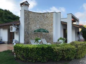 A garden outside Villa Vladi Balchik