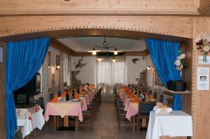 Restaurace v ubytování Hotel El Geiger