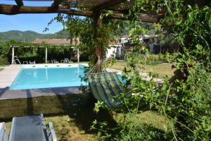 Basen w obiekcie Hotel Posada San Marcos, Alájar lub w pobliżu