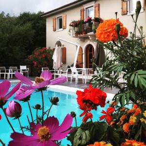 Hồ bơi trong/gần Villa Borgo Duino