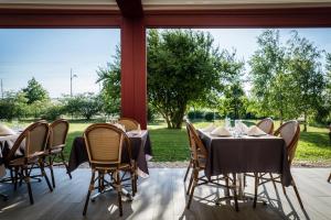 Zahrada ubytování Hotel Ambotel
