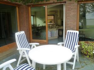 A patio or other outdoor area at Villa de la Costa