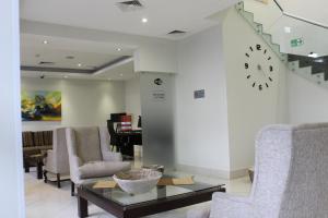 Χώρος καθιστικού στο Hotel Diego de Almagro Temuco