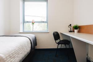 Postel nebo postele na pokoji v ubytování DCU Rooms Glasnevin - Campus Accommodation