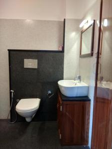 A bathroom at Aditi
