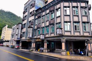 Зображення з фотогалереї помешкання Shankou Hotspring Hotel у місті Цзяосі