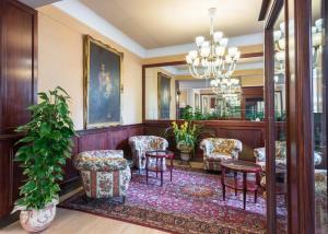 Posezení v ubytování Hotel Minerva Palace