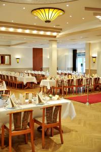 En restaurang eller annat matställe på Hotel Restaurant Bürgerklause Tapken