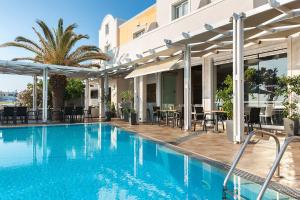 Piscina di Memories Beach Hotel o nelle vicinanze