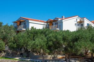 Gallery image of Villa Rooms Mediteran in Borovići