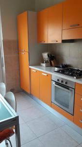 Kuchyň nebo kuchyňský kout v ubytování Ethos Rooms