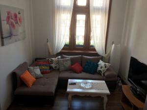 Bastion Apartament 1 tesisinde bir oturma alanı