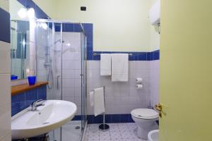 Ένα μπάνιο στο Hotel Mergellina