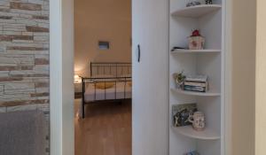Posteľ alebo postele v izbe v ubytovaní Apartments in Trogir