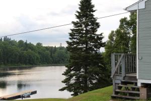 Gallery image of Catfish Lakefront Cabins & Campground in Wawa