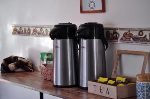Comodidades para preparar café e chá em Posada Atacameña
