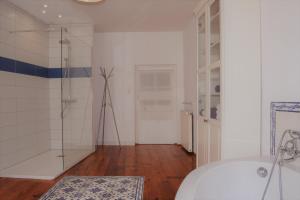 Koupelna v ubytování La maison de Thiré + 20 fotografií