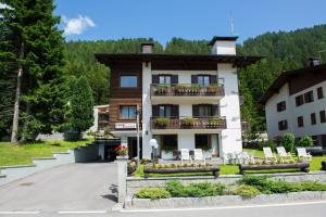 Zgradba, v kateri se nahaja hotel