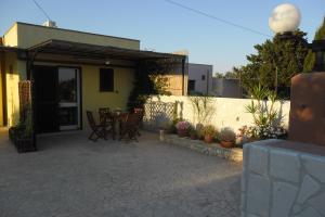The building in which the holiday home is located