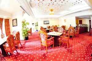 TV a/nebo společenská místnost v ubytování Arbella Boutique Hotel + 13 fotografií