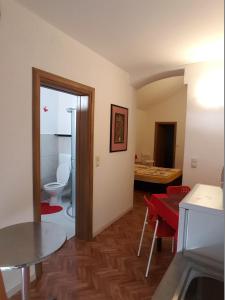 Posedenie v ubytovaní Apartments Megi + 28 fotografií