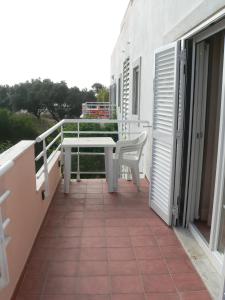 Uma varanda ou terraço em Apartamento Aldeia Formosa