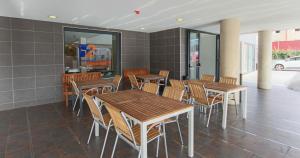 Restauracja lub miejsce do jedzenia w obiekcie H2 Fuenlabrada