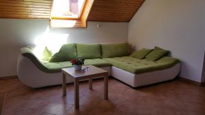 Posedenie v ubytovaní Apartman Nóra II.