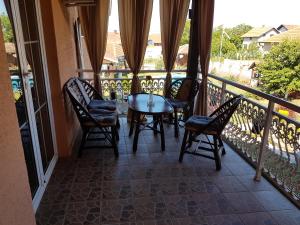 Balkón nebo terasa v ubytování Guest House Rose