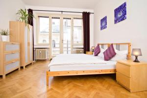 Gallery image of Apartments with 2 Bathrooms in Prague