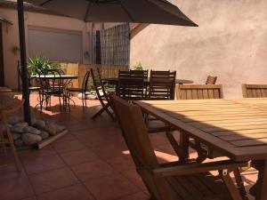 Patio nebo venkovní prostory v ubytování Hotel Le Centre
