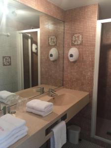 Hotel & Appartements Gochoki的一间浴室