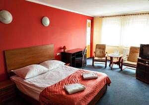 Afbeelding uit fotogalerij van Hotel Omega in Ostrów Wielkopolski