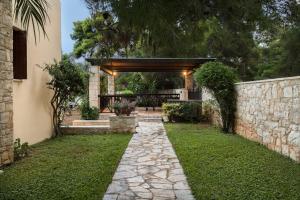 Zahrada ubytování Koukounari luxury villa