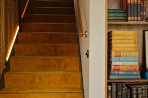 ホテルにある図書室
