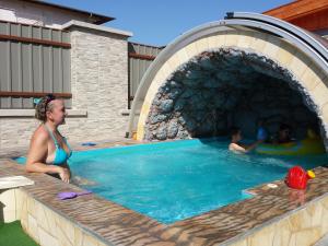 Bazén v ubytování Napsugár Resort nebo v jeho okolí