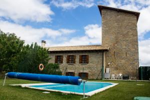 Bazén v ubytování Palacio Lerruz I y Palacio Lerruz II nebo v jeho okolí