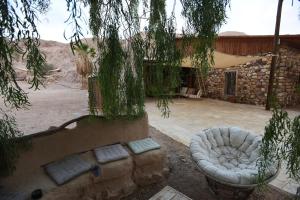 山林小屋周边自然景观