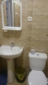 Koupelna v ubytování Guest House Econom