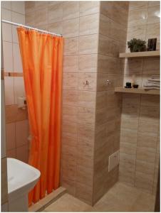 Ένα μπάνιο στο Jaukus butas Šiaulių miesto centre +16 φωτογραφίες