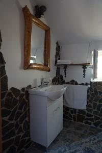 Koupelna v ubytování Casa Vlad