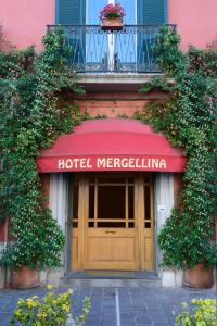 a hotel mercedling sign over the door of a building at Hotel Mergellina in Naples