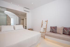 Gallery image of Sunrise Hotel and Suites in Agrari