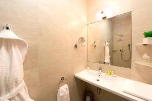 Bagno di Grid Hotel