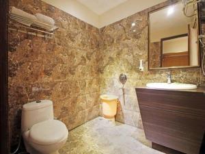 Koupelna v ubytování Hotel Kohinoor Palace, Ludhiana