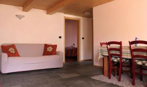 A seating area at B&B Villa Dalegno